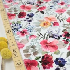 Bio Jersey Digital Flowers In Weiß