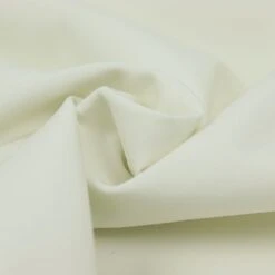 Uni Bio Popeline Candy Cotton In Ecru Von Verhees -Textile Fabrics Bio Popeline Candy Cotton in Ecru 1845 1