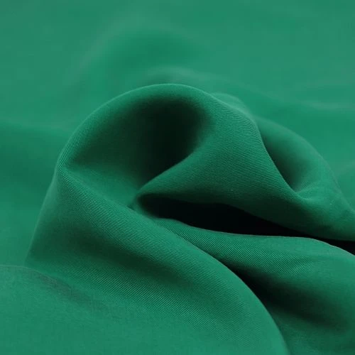 Tencel Twill Medium In Leaf Green Von Meet Milk 5 Tencel Twill Medium In Leaf Green Von Meet Milk – Bild 3