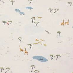 Bio Popeline Baumwollstoff Precious Kingdom Aus Der Serie Garden Of Eden Von Cloud9 -Textile Fabrics Popeline Baumwollstoff Precious Kingdom aus der 1568 1