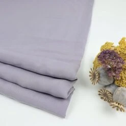 Vida Voile In Purple Haze Von Meet Milk Aus 100% TENCEL ™ Lyocell Fasern